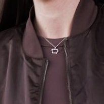 didn't even notice the iowa outline necklace omfgg stop 🥹