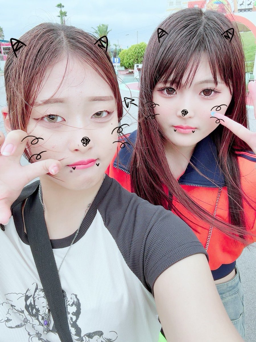 Causal_reaction's tweet image. おはようございます🌞😊🌞
皆様いかがお過ごしですか?😎
じゅる家4人衆で遊園地行って来たんだよん🙄爆笑🎡
今日は3女と鬼滅キッズしようかな?🤔...映画みたいし😏👍笑
てか❣️今日も可愛い3姉妹🥰