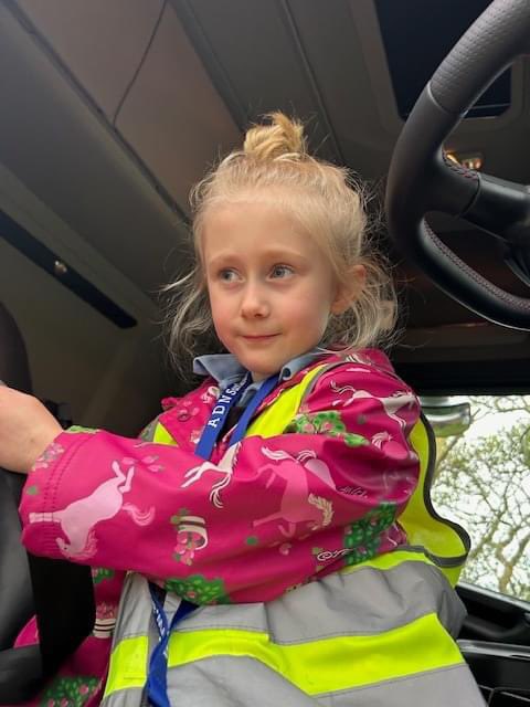 TransportBell's tweet photo. Five year old Millie was very excited to see one of our new units outside Suffolk this week. 

The driver kindly spoke to Millie about the lorry and let her have a look inside. A future driver in the making! 🚛💨

Thanks to Millie's mum for sending through! https://t.co/z9bY8j7kw1