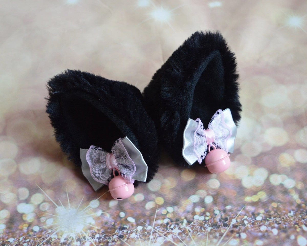 MtO Kitten play clip on cat ears kawaii cute - neko lolita cosplay costume ears - kittenplay gear accessories - black and pink egirl outfit tuppu.net/bdd44649 #Etsy #Nekollars #Kawaii