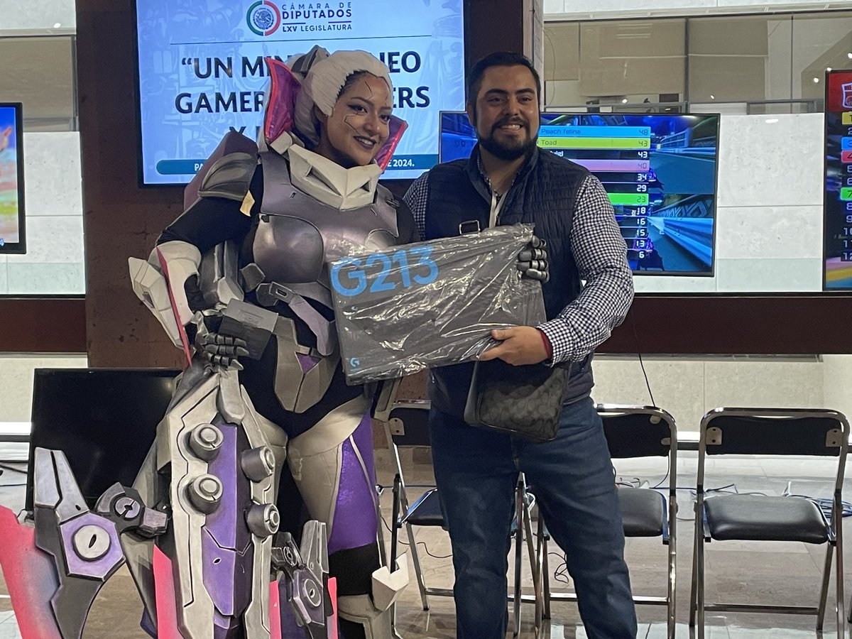 DistritoEsports's tweet photo. El día de ayer estuvimos en el evento de @GamersXMex en la Cámara de Diputados, dentro del mismo hubo dinámicas por parte de @EsportsCornerSh/@TEAMBACKMX, concurso de cosplay y torneo de Mario Kart, muchas gracias por la invitación al evento. 🇲🇽⚖️
#GXM https://t.co/GYq7amEzYd