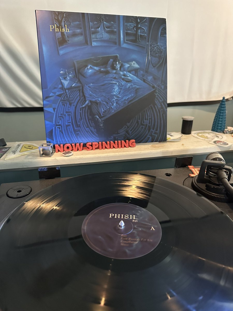 Decided to throw this on when I recommended it to a non-Phish listening friend. Still my favorite album. Still can’t believe it’s been 31 years since I first saw this band (this week)