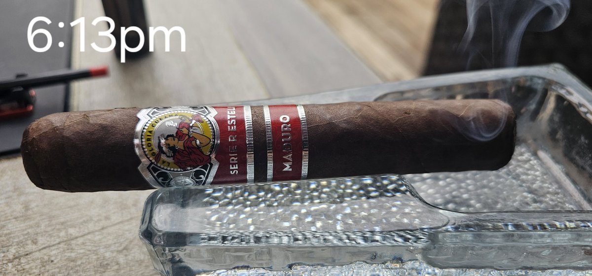 TGIF my fellow #botl and #sotl! Another first for this guy. La Gloria Cubana Serie R Esteli Maduro. ... what a mouthfull 🤣

No sooner than I lit it I thought to myself I shouldve got the smaller vitola.. pretty sure this is a 60. Shrug... maybe its great