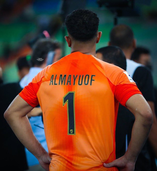 Royall_8's tweet photo. يوم كان عبدالله المعيوف ف الهلال كان اسمه
 راعي المعروف
يوم اخذه الاتحاد سموهه راعي الملفوف
. 
عشان كذا نقول لكم الهلال يعزك💙 https://t.co/LPX1pxfTep