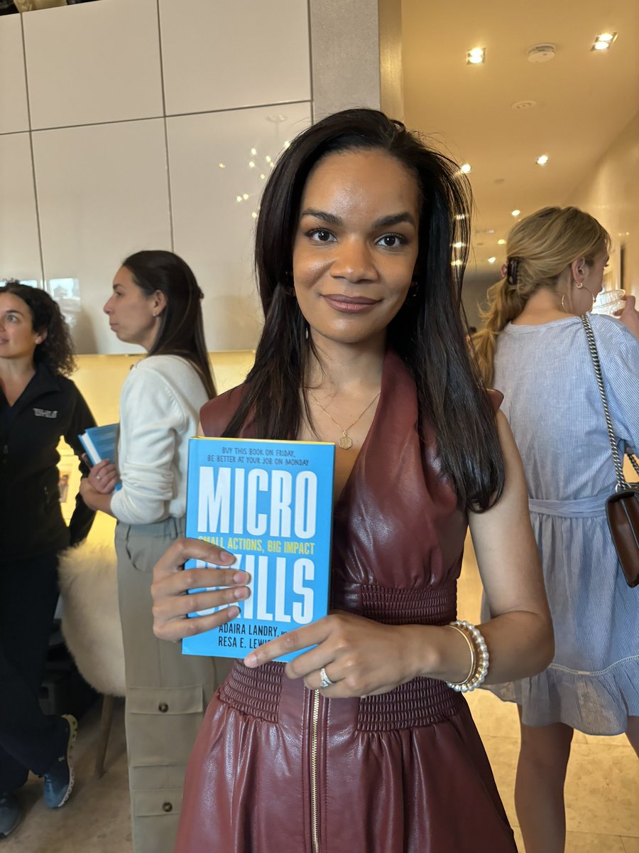 emmabgo's tweet photo. four years ago I met @AdairaLandryMD while writing a story about her… and this week I got to celebrate her incredible new book 💜 https://t.co/kAKqUK3Pyg https://t.co/CFM5s8SPXe