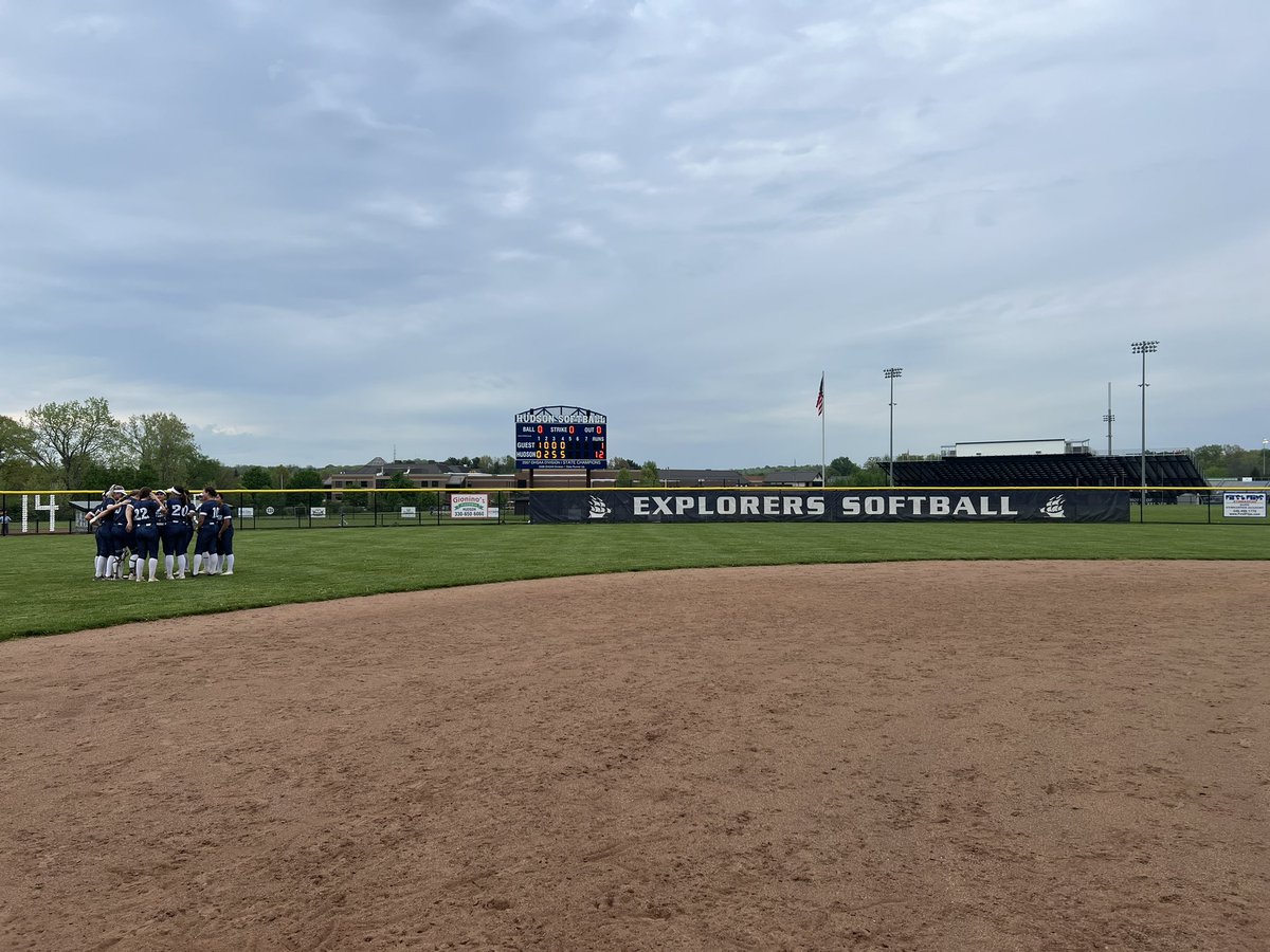RollHudSoftball's tweet photo. Senior night final!

Hudson 12 : Firestone 1 

Way to go Explorers!
🤍🥎💙 https://t.co/OrZj5mjagi