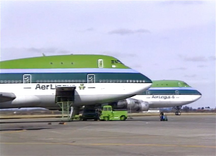 For #ThrowBackThursday / #tbt we go back to August 1988 and a short video report from @rte on the planned expansion of @AerLingus trans-Altantic operations #avgeek #AviationNostalgia rte.ie/archives/colle…