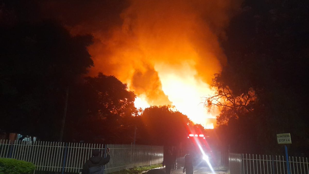 TheAlphonce's tweet photo. This second semester of academic year 2023/2024 was formed against ku, library oi f it's own history, Old Moi library got massive fire today at around 11pm. https://t.co/9o7J3aYIS4