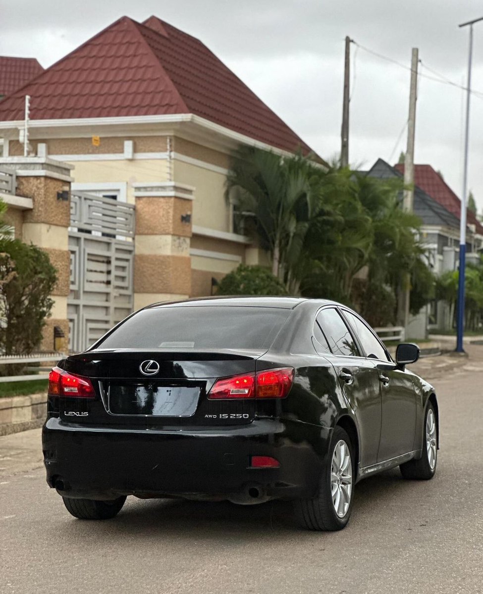 100k Giveaway if we are able to sell this car by tomorrow. NEATLY USED IS 250 WITH TESLA SCREEN PRICE 6M LOCATION KADUNA CALL 08069061164