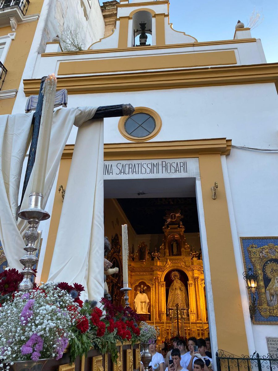 ✝️Sumamos un año más de Cruz de Mayo en la Calle Feria.

🙏🏻Queremos agradecer enormemente a todos los que han hecho posible que Monte-sión siga teniendo una gran cantera y a nuestra <a href="/AMRedencion/">La Redención</a> que nos ha hecho disfrutar con sus sones.

!Os esperamos mañana en la velá!