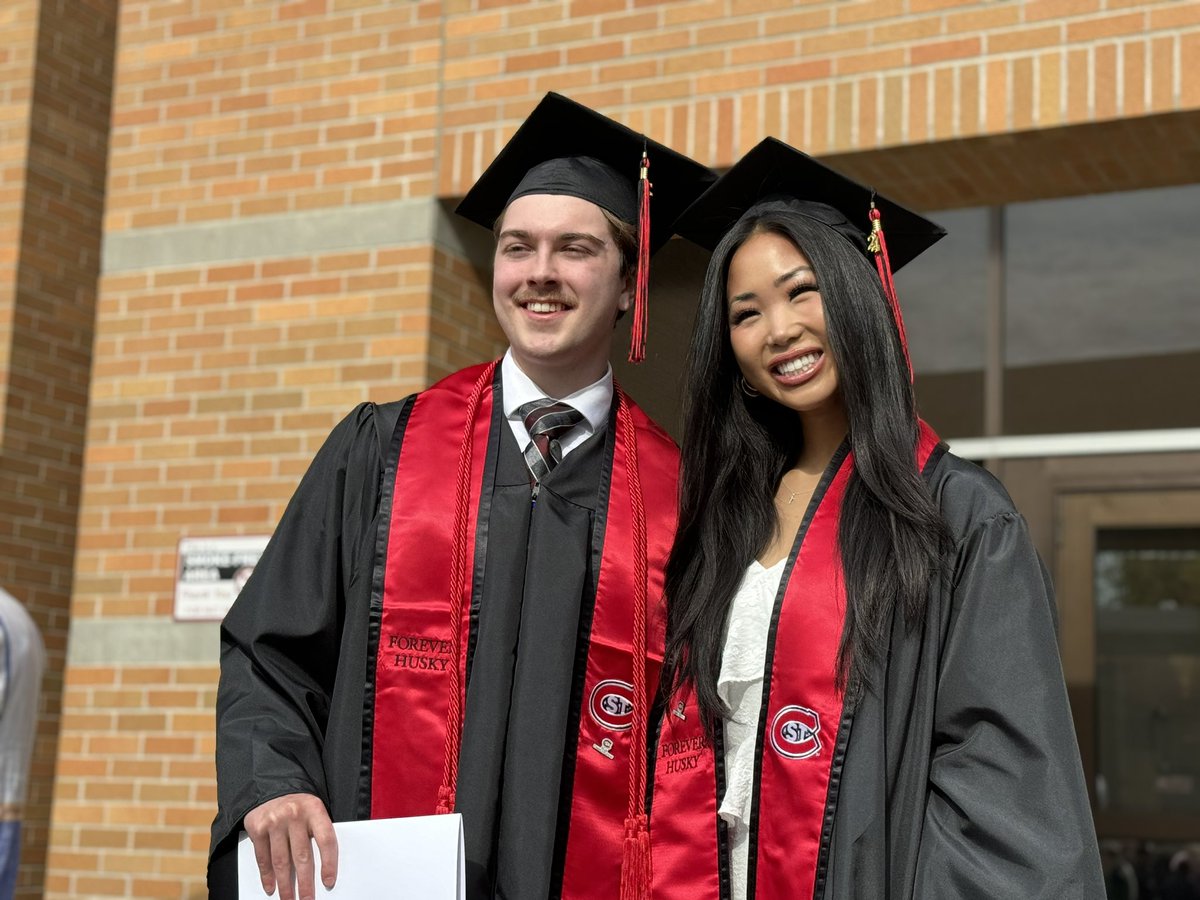 UTVS's tweet image. Today we celebrated the graduation of our senior members, congratulations! The impact this class of seniors has had on our station will be remembered for years to come. We are so proud of you all!!

#GoHuskies #SCSU #BHuskiesPROUD #utvs #SCSUGrads