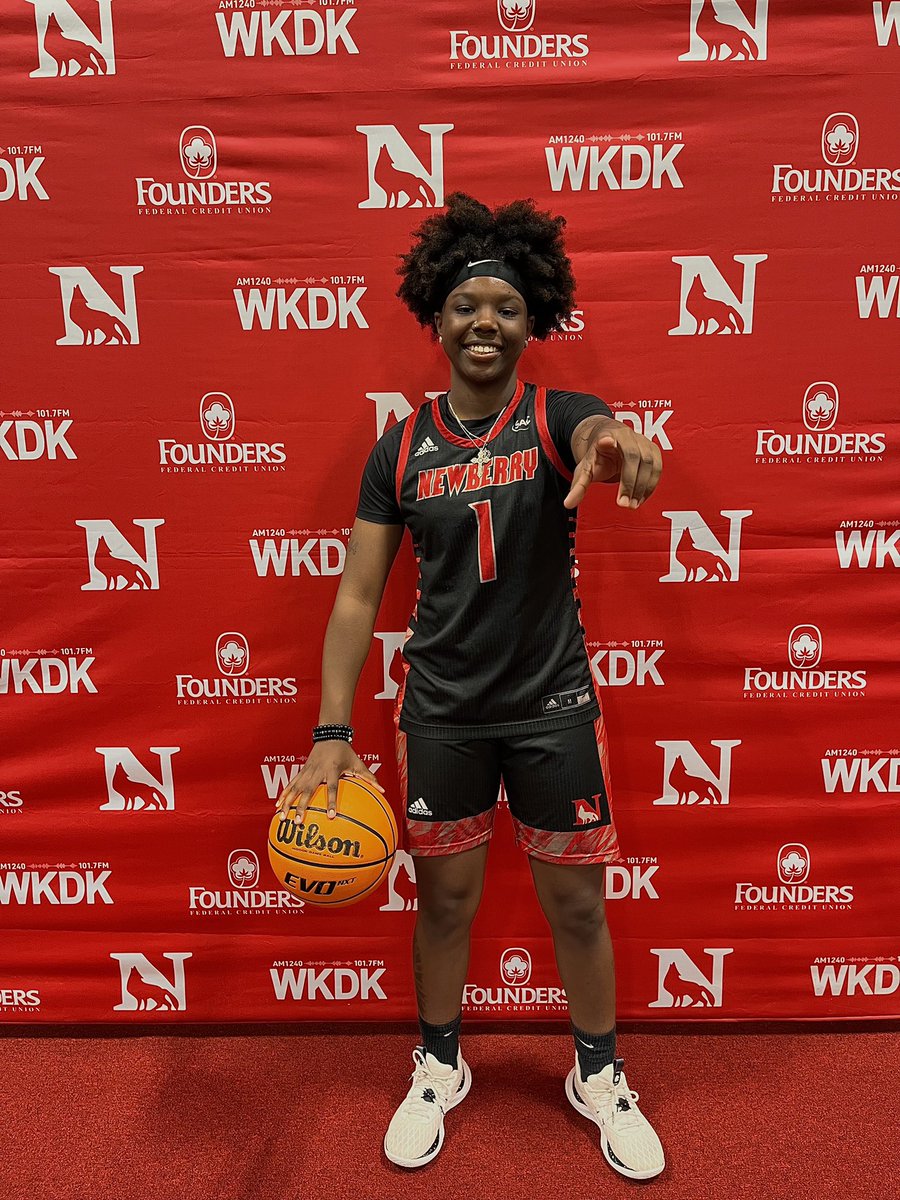 _aw35's tweet image. After an amazing visit, I am blessed to receive an offer from Newberry college. ❤️ Thank you coach for believing in me. #gowolves @WalkerJohnette