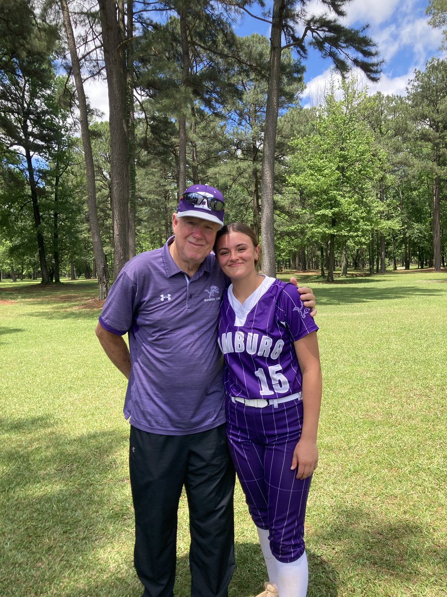ChrisAaron7070's tweet photo. Brynn played her last high school softball game today. Going to miss watching these girls play https://t.co/iwZQp6ro80