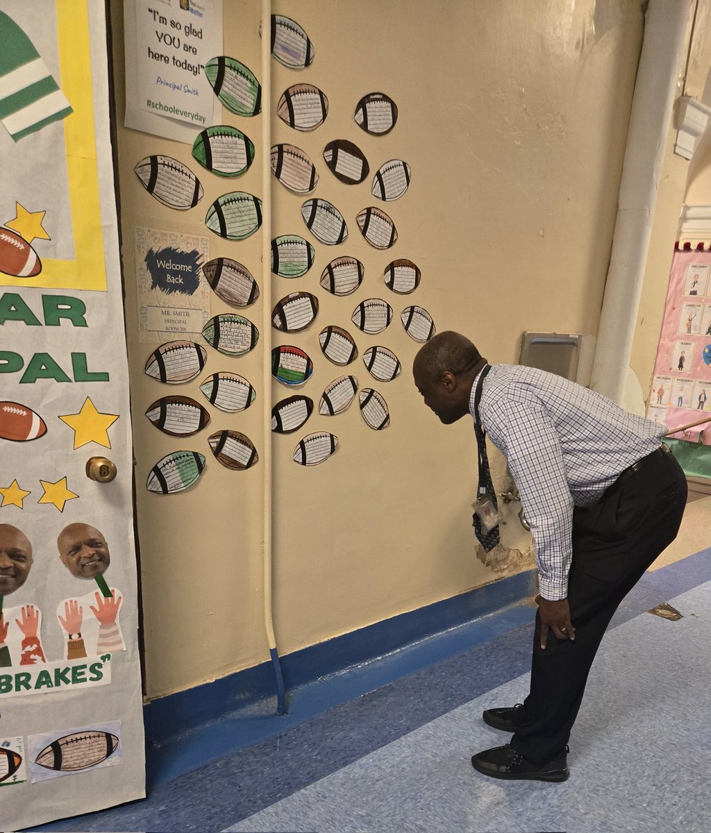 Livingston School (@livingstonnbps) on Twitter photo Celebrated Mr Smith, Principal
Leader of the Lions!
#SchoolPrincipalsDay
<a href="/nbpschools/">New Brunswick Public Schools</a>
#LivingstonLionsRoar🦁 Celebrated Mr Smith, Principal
Leader of the Lions!
#SchoolPrincipalsDay
<a href="/nbpschools/">New Brunswick Public Schools</a>
#LivingstonLionsRoar🦁