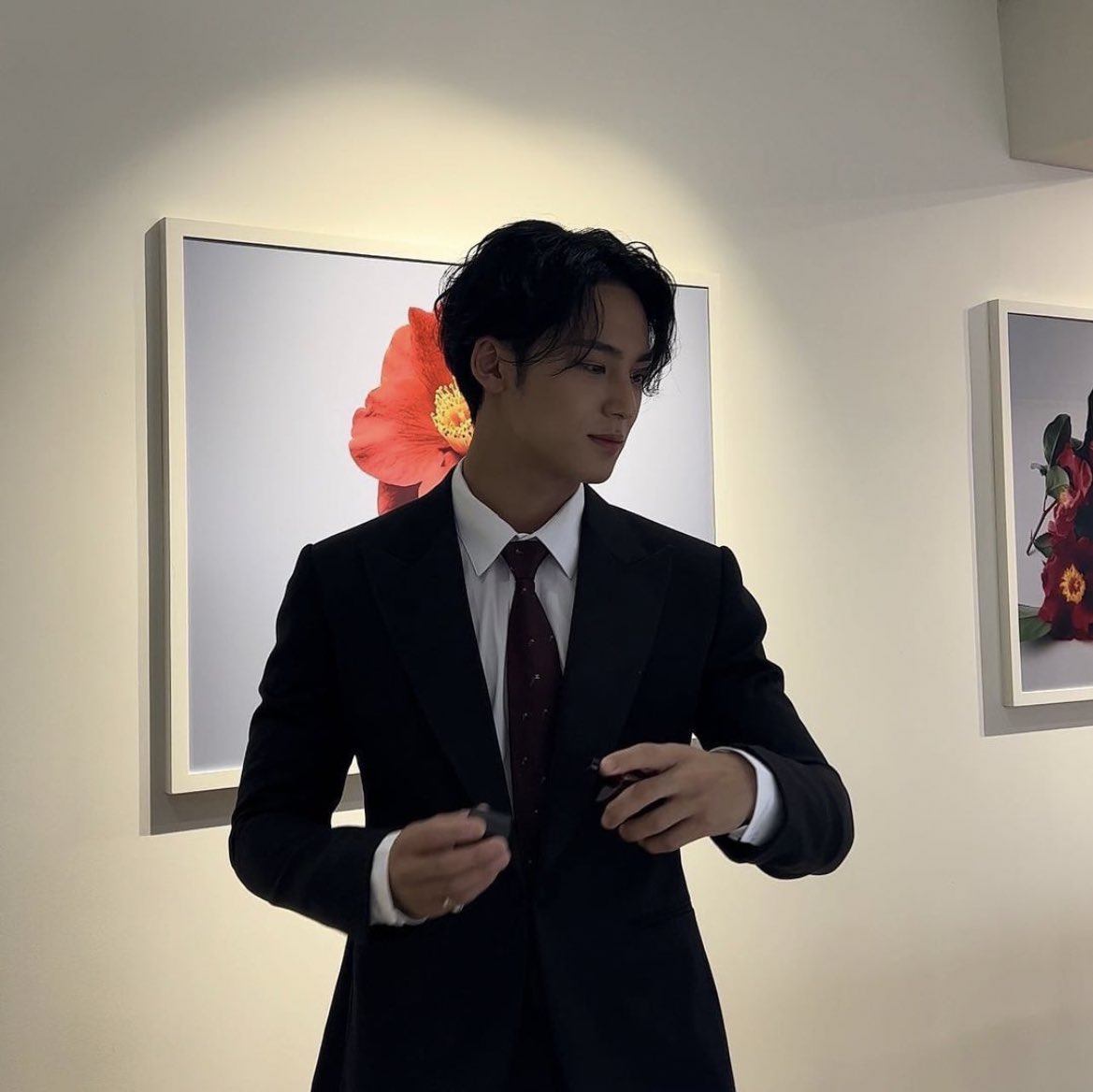 DirtyLeondry's tweet photo. Sorry I was outside #LastCigarette #NewSeasonNewMe #POINTVREUNION https://t.co/QyoSsMbQfK