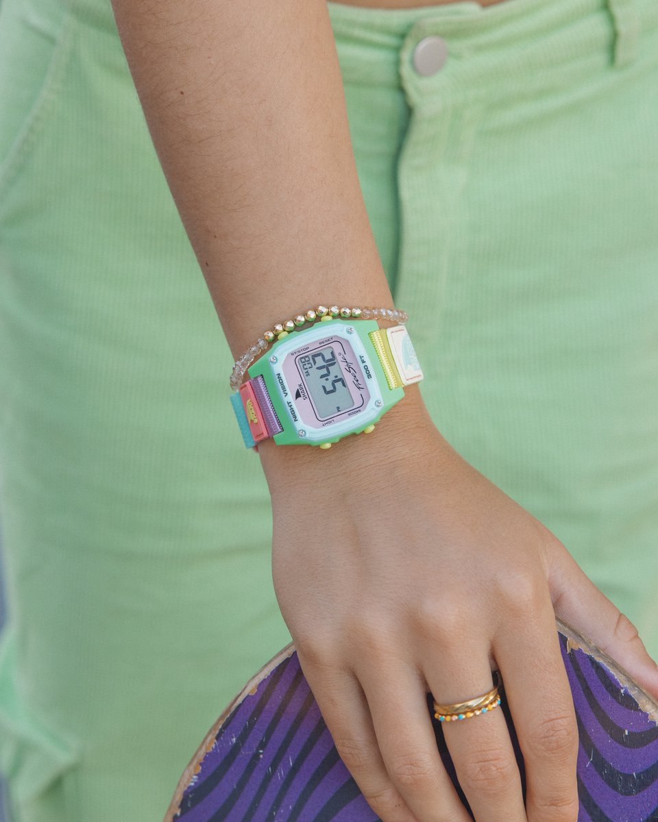 Bold, vibrant, and utterly irresistible, NEW Shark Watch Watermelon is a riot of neon hues and bright colors ☀️🍉 SHOP NOW 🛒 freestyleusa.com 🌊

📷 IG: @photosbybrichew x @heathernataliee
_
#summerstyle #summertrends #colorfuljewelry  freestyleusa.com/collections/new