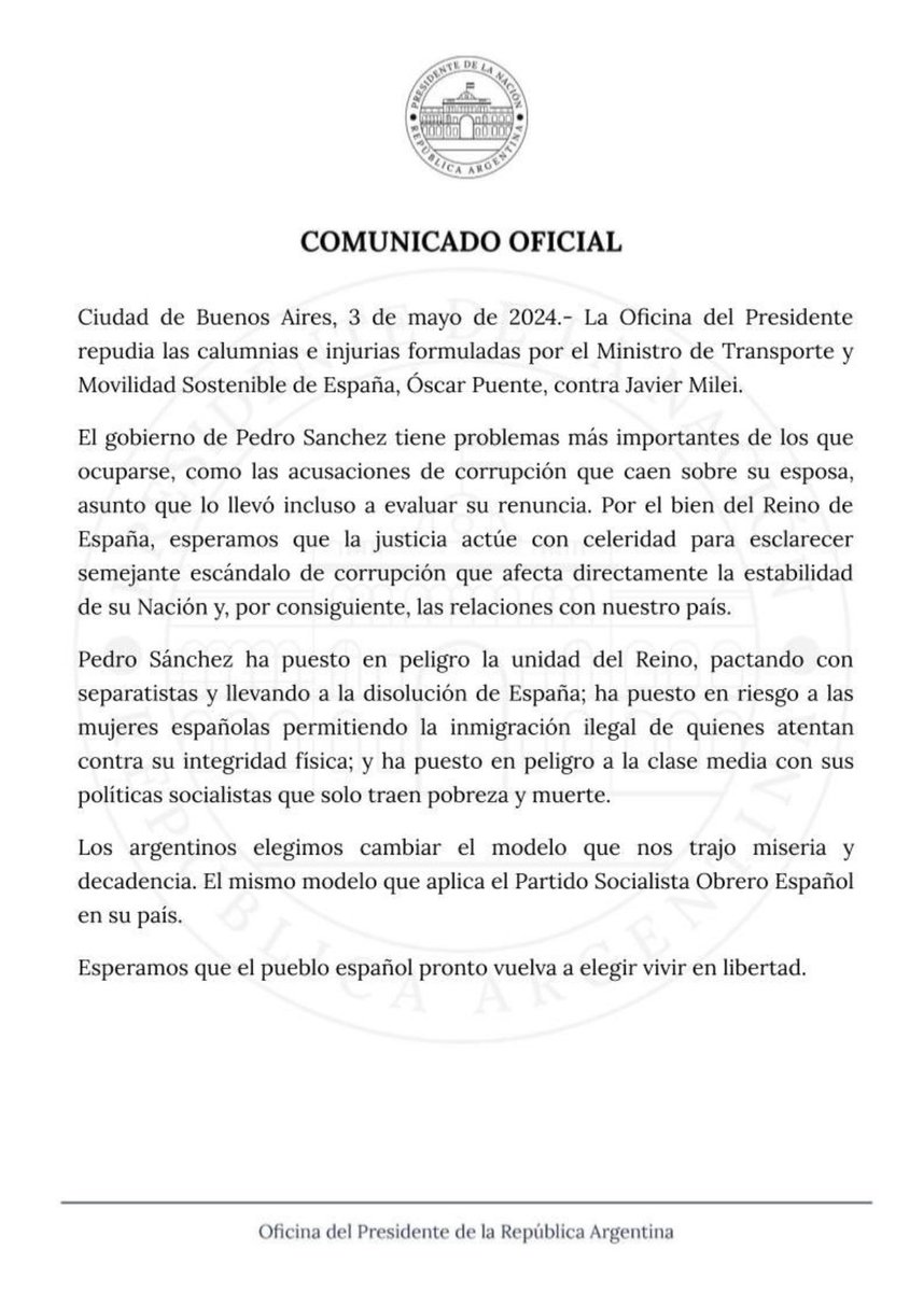 moscardol's tweet photo. Brutal la respuesta de Milei a Oscar Puente y Pedro Sánchez: “que la justicia actúe con cerelidad para esclarecer el escándalo de corrupción de Begoña Gómez”, “con Pedro Sánchez peligran la unidad del Reino y las mujeres (inmigración)” y que el PSOE es miseria. BRAVO carajo 🇦🇷🇪🇸 https://t.co/a701qGXCws