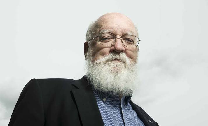 Just learned that #DanielDennett died last month. Out of the Four Horsemen, only he had the legit looks of an atheist prophet.