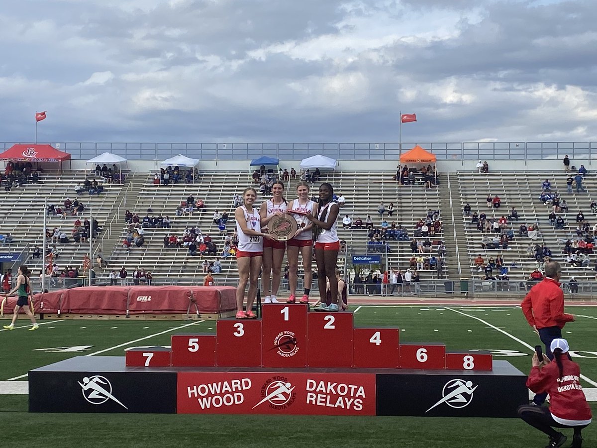 SFLHSPatsTrack's tweet photo. Howard Wood Relay CHAMPIONS in the girls 4x200m with a time of 1:43.39 and a season best!! From left to right: Linnea Nesheim, Ellen Merkley, Ella Termaat, and Faith Kpeayeh!! #GRLPWR #GoPats #AWinningTradition https://t.co/0W7YLMNI0A