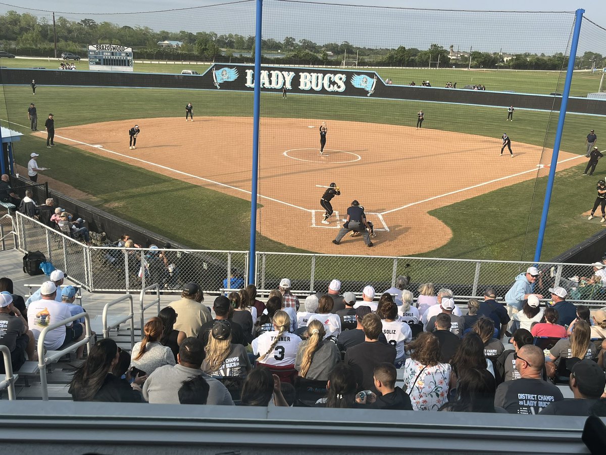 Full house at Lady Buc Field for second round of state playoffs! Let’s go @LadyBucSB #WhereYaFrom
