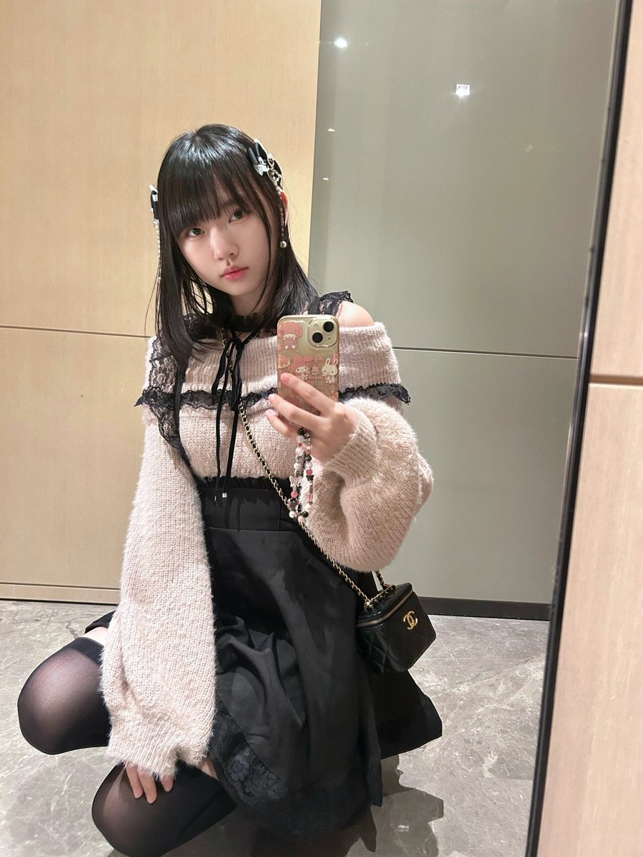 aaNoeleer's tweet photo. 莫名其妙地就通宵了，还莫名其妙地通完宵大早上的有点发情了。。 随机挑个私信的发点那啥的吧
（自己感觉最满意的一套 老图新发） https://t.co/lS6gCS9zxB