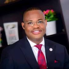 Dr. Richard Okoye of Save a Life Mission Hospital has cried out after receiving a NEPA bill of N25,300,000! 

Videos below 👇🏾