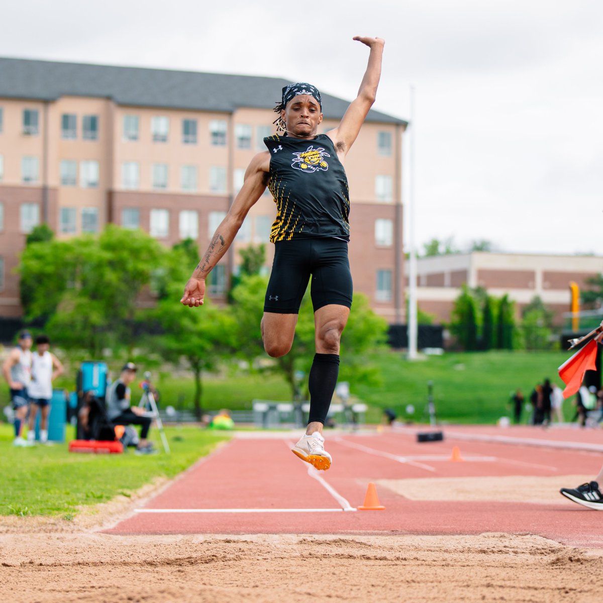 Wichita State T&F/XC tweet media