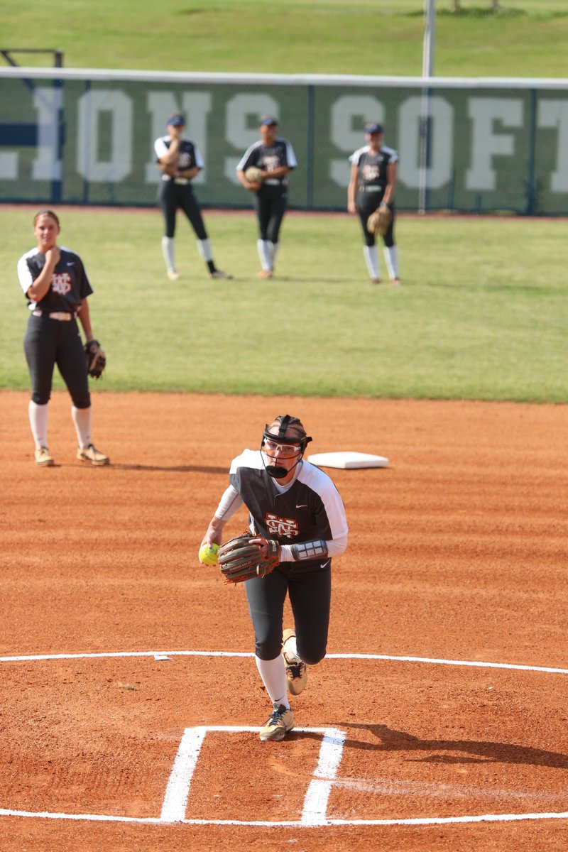 Congratulations WSCC softball on two wins for their last home games of the season! Lions win over Calhoun Community College, Game 1: 12-2, Game 2: 9-1. #GoLions