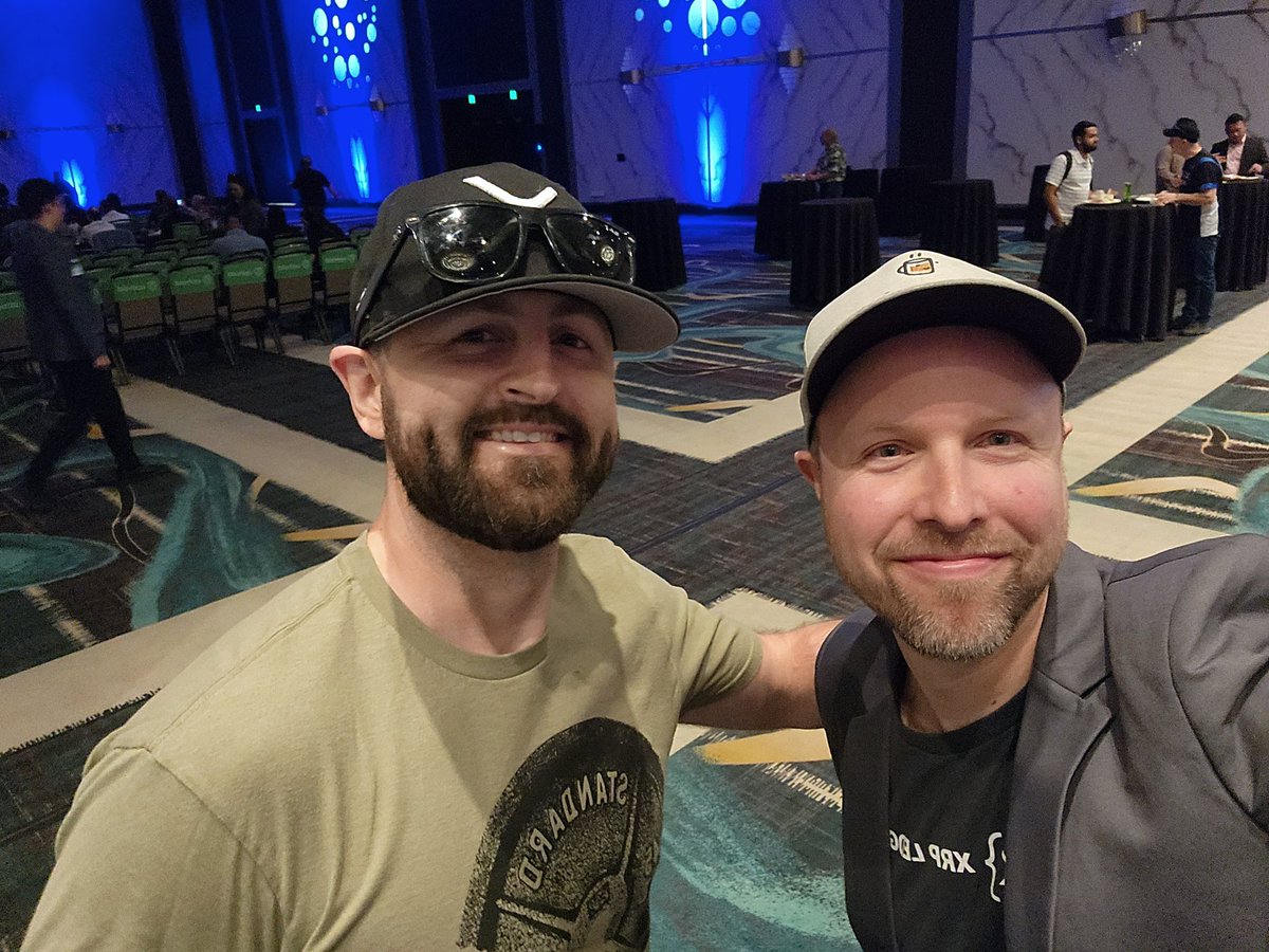 Had to get a quick pic with the one and only @BCBacker . One of the coolest and most genuine in the xrp army. #XRPLasVegas2024