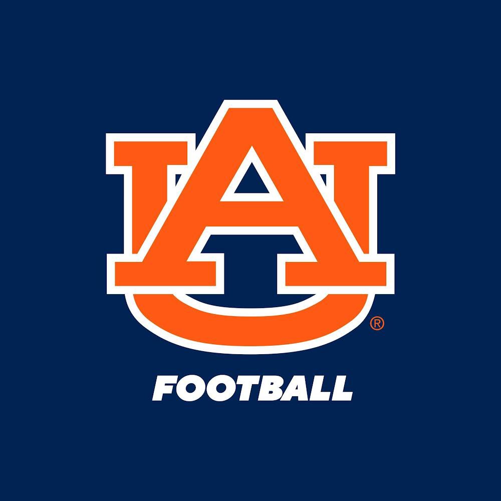 God is good! Thank you Lord✝️🙏🏽

I am humbled to announce, I have received my 1st SEC offer from Auburn University. #WarEagle #AuburnTigers

 @AuburnFootball @OLuFootball @GregBiggins @BrandonHuffman @K12Elite @MohrRecruiting @adamgorney @TheUCReport @PGregorian @BlairAngulo