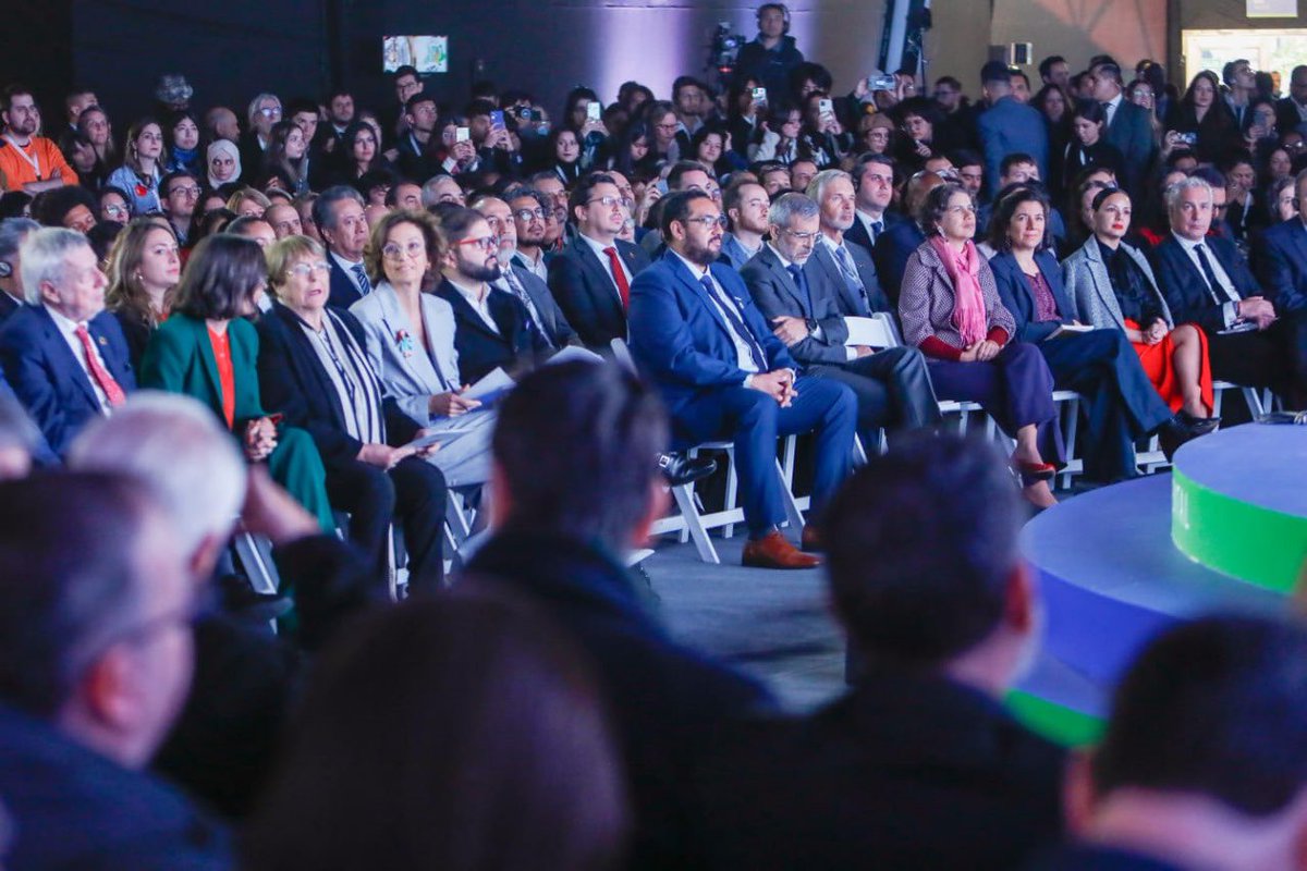 El ministro Nicolás Cataldo participó en la conmemoración del Día Mundial de la Libertad de Prensa con sede en nuestro país, que destaca el rol del periodismo y la libertad de expresión en la protección la democracia, relevando este 2024 su aporte en materia ambiental.