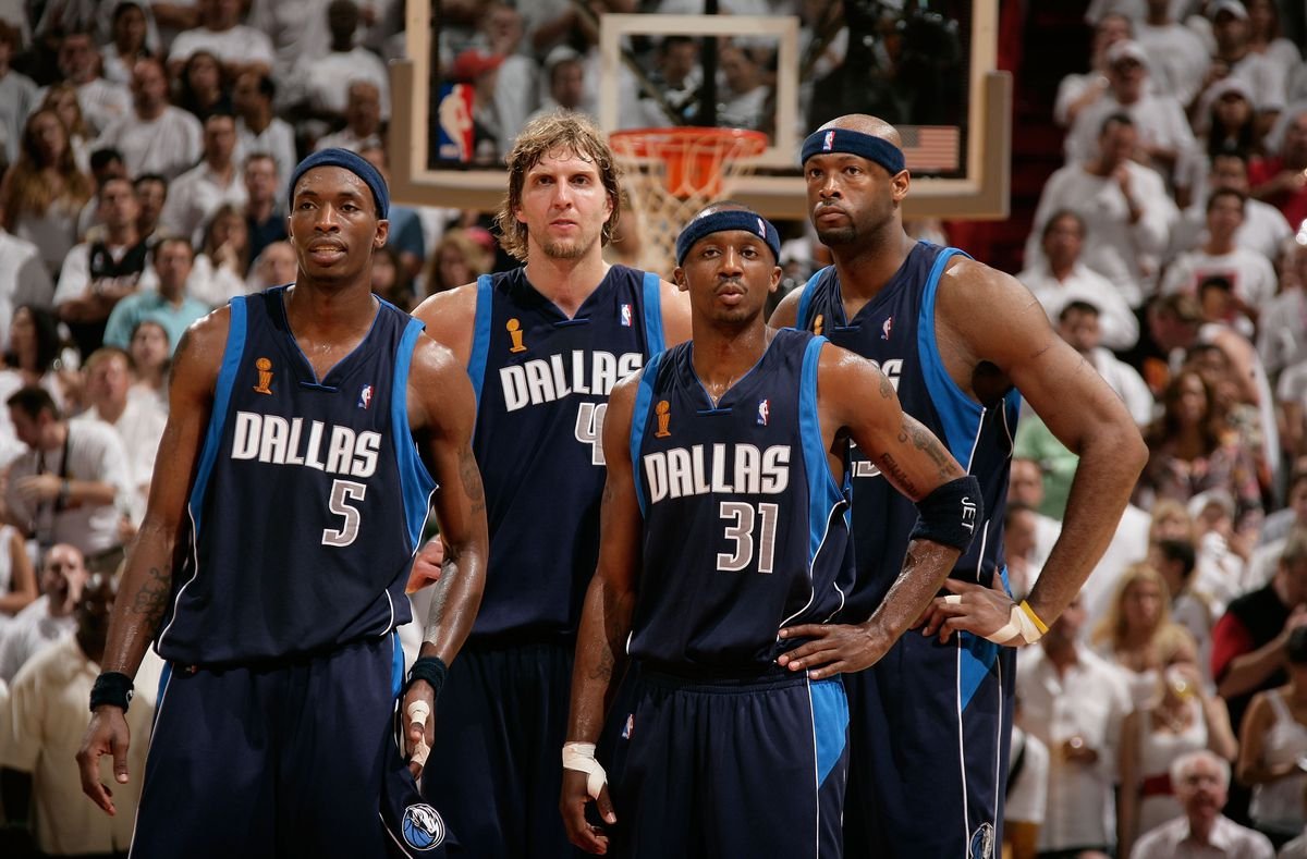 Mavericks are 8-pt favorites vs. Clippers tonight... That is Dallas' biggest line as a playoff favorite since 2007 against the Warriors.