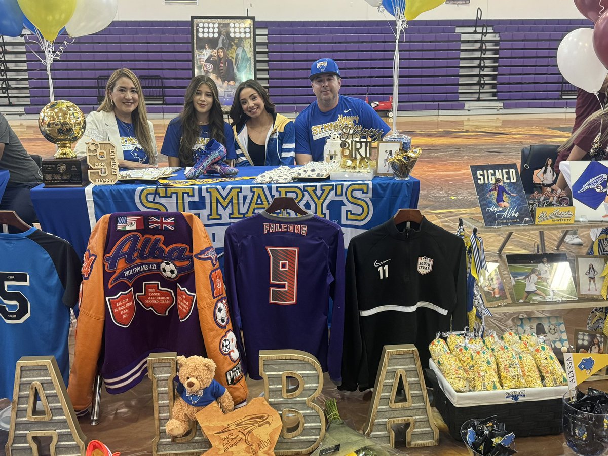 Congratulations Alyssa Alba on signing to play at St. Mary's University. A shout out to the SISD PR dept for attending an recognizing our athletes. FTF