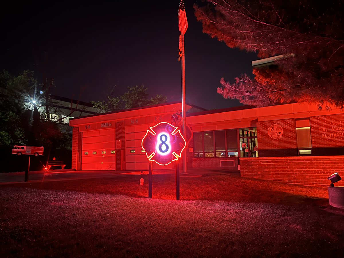 #Fullerton Station 8, Lights the Night for Fallen Firefighters Memorial Weekend. Find out more here: weekend.firehero.org
 #bcofdlightthenight2024 #nffflightthenight2024 #firehero2024