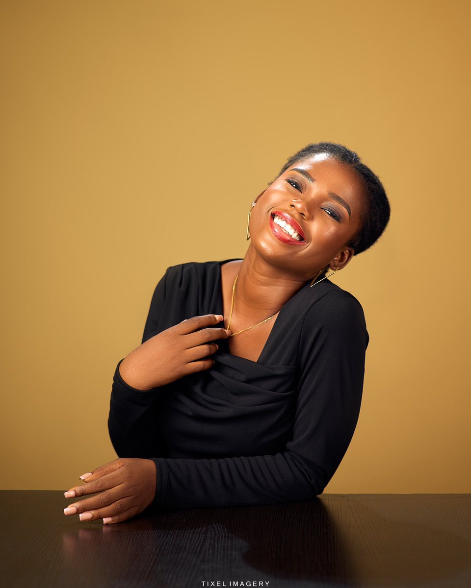 _iamwuraola's tweet photo. The quoted tweet was this time last year. And there was no rhyme whatsoever with the age and the date. 
But check this out; 

Today, I am 24 on the 4th in the year 2024💃🏽💃🏽💃🏽

Eskelebeeeeeeeee! 

Once again, I am grateful to the God of grace❤️
I am older and prettier😍 https://t.co/jvAmXXSKWu
