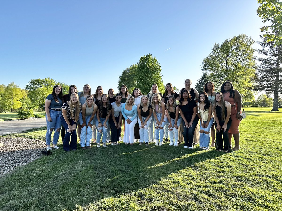 𝚜𝚎𝚗𝚒𝚘𝚛 𝚍𝚒𝚗𝚗𝚎𝚛 ‘𝟸𝟺

#GoNecks | #OneGoal