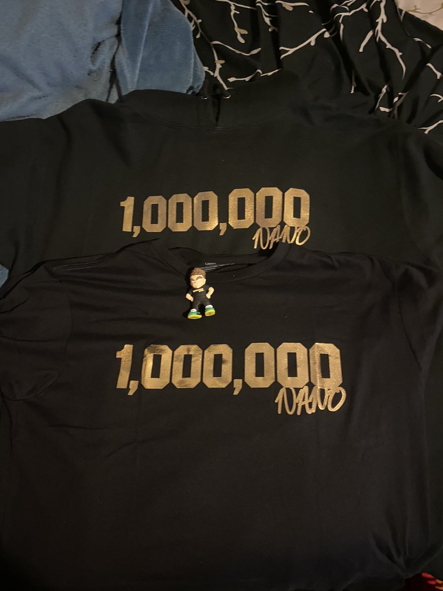 Pyro_2465ill's tweet photo. @Nanogenix Congrats on the 1 million, it’s been a long time coming and It’s been an amazing journey since I started following the channel during Legends fest 2021. The merch is incredible as expected and hopefully we have many more years of success together. https://t.co/ldReCSGeey