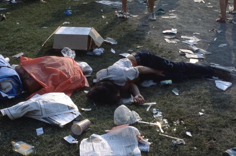 Someone posted their Kentucky Derby infield photos from 1980 on fb and I’m obsessed with how debaucherous it looks.