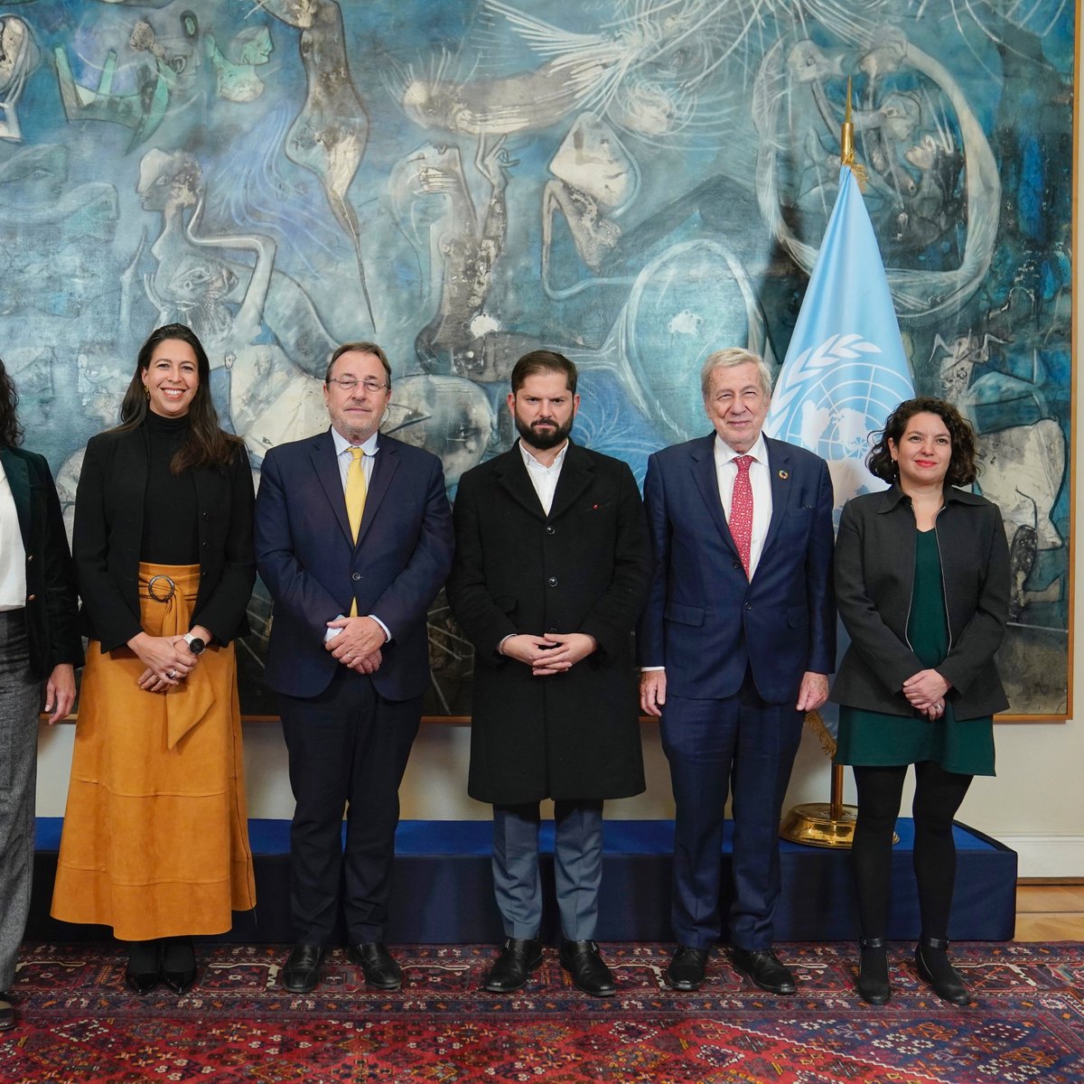A great pleasure to meet again with President @GabrielBoric 🇨🇱 & Ministers of Foreign Affairs & Development. An excellent exchange on @UNDP-Chile collaboration and the forthcoming @PNUDChile #HumanDevelopmentReport with an exciting look at Chile’s sustainable development future