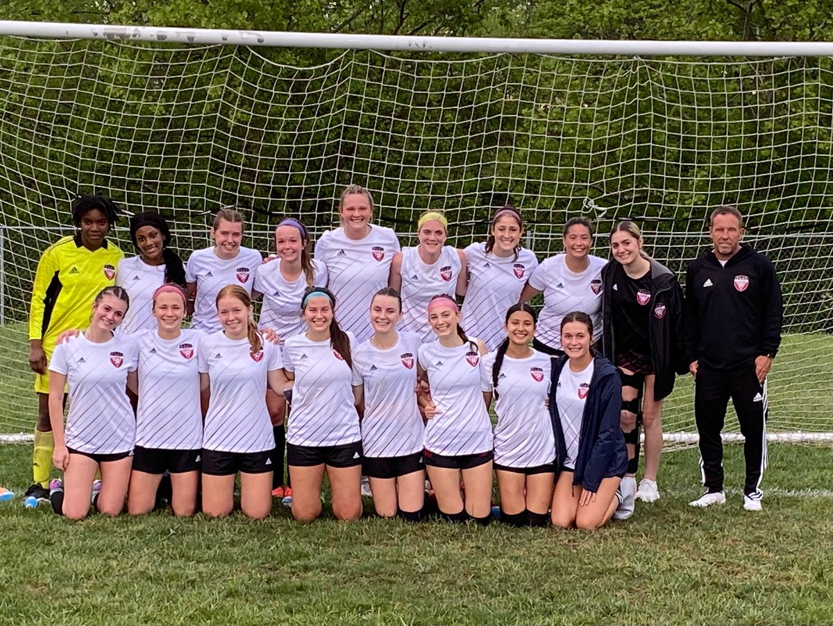 swartzeldl's tweet photo. Ended it all with a 3-1 win over Cinci Elite. So happy Drew got to play with @FOSCSOCCER what a great club! Nothing but good to say about this organization. And what a great coach Dave Berry has been https://t.co/l7R4shpC2I