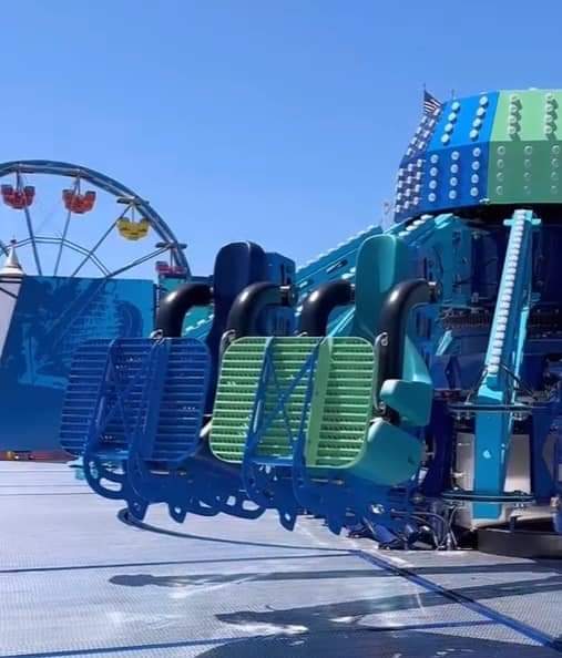 coasterchitchat's tweet photo. A surge of excitement has hit the @beachboardwalk with the arrival and installation of their newest ride, Surge!

🎥 &amp; 📸 Santa Cruz Beach Boardwalk

#santacruzbeachboardwalk #beachboardwalk #chancerides #coasterchitchat #amusementpark #boardwalk #surge #update #santacruz #norcal https://t.co/tRnculXhpN