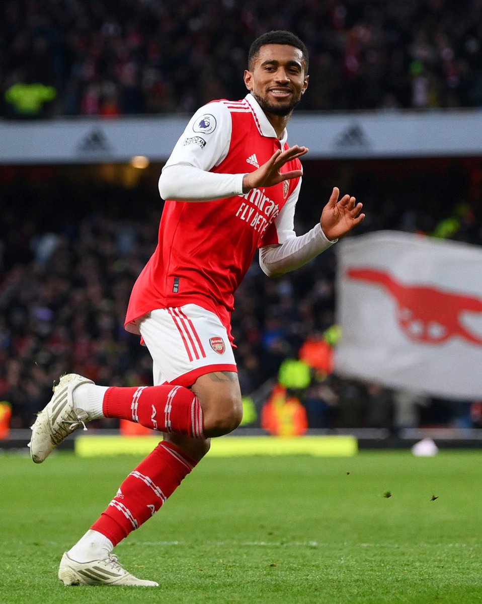 Gooner Chris tweet media