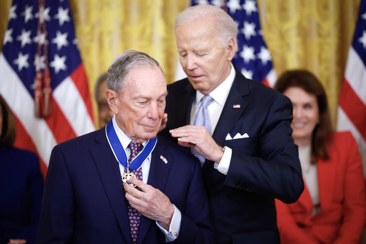 I’m deeply honored to receive the Presidential Medal of Freedom from @POTUS. But this honor doesn’t just belong to me. I hope everyone who has worked at @bloomberg and @BloombergDotOrg over the years, or served New York City during our administration, takes pride in what we have…