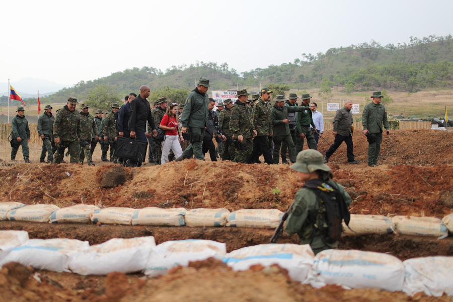 #Noticia 📰 | Presidente Maduro insta a la construcción de un poder militar persuasivo que consolide la paz shorturl.at/svDMU