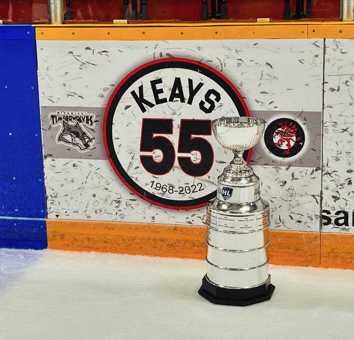 PQMiramichi's tweet image. What a night. What a comeback. One for the ages. #Miramichi #BackThePack #GoWolvesGo