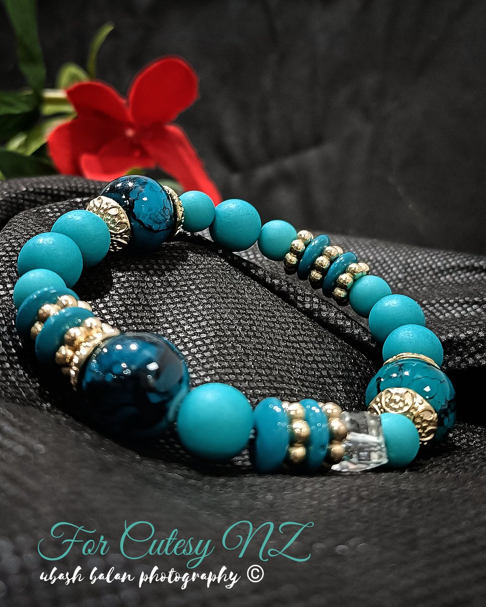 Product Photography Today is the 11am shoot, a great set of bracelets were my subjects and models. Cutesy brings in the best I feel. My other props will be shown soon. Stay tuned. #productphotography #businessnz #auckland #bracelets