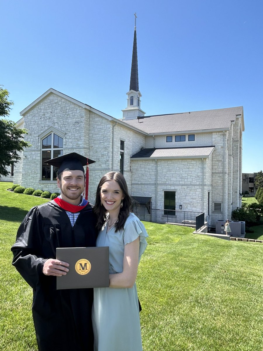 ronniefloyd's tweet photo. Very excited and so thankful for these three @CrossChurchPH staff members who graduated from @SWBTS today: @AngelaKincade @MollieMollied &amp; Micah Lynn. I am also grateful for each of their spouses who cheered them on: Jim, Matt, &amp; Madison. Proud of all of you! https://t.co/52s3G735FN