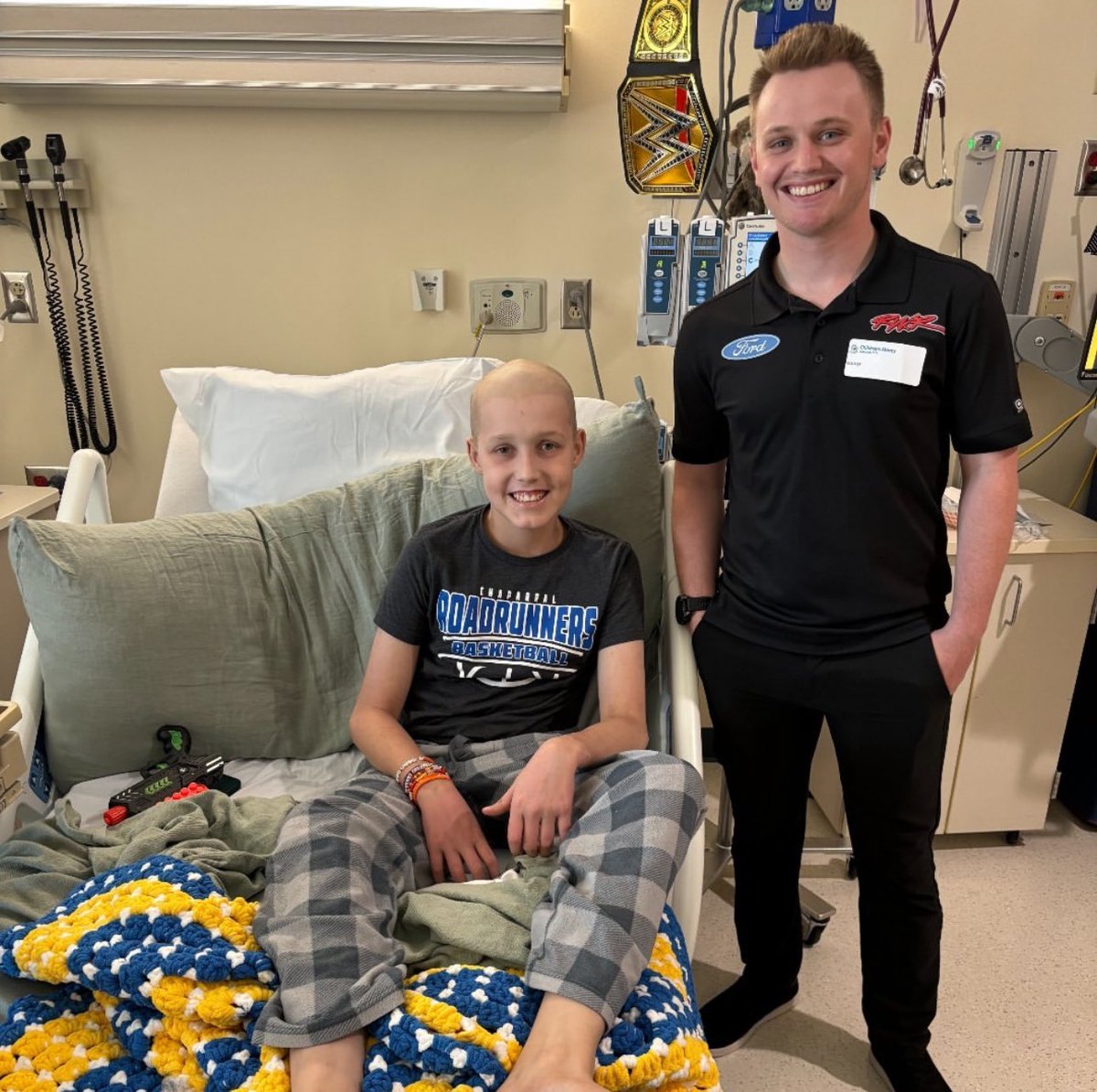 Such an amazing opportunity to visit with the children of @ChildrensMercy this afternoon. Made some new friends and shared a lot of laughs!