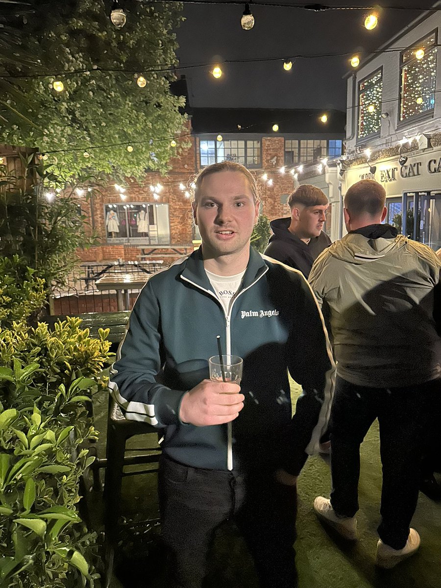 Masons Arms are proud to announce the signing of J.Dickinson for next season. League cup winner had returned to Mickleover to play his trade #BINIxSamsungPH #StarWars #ForestGoingDowb