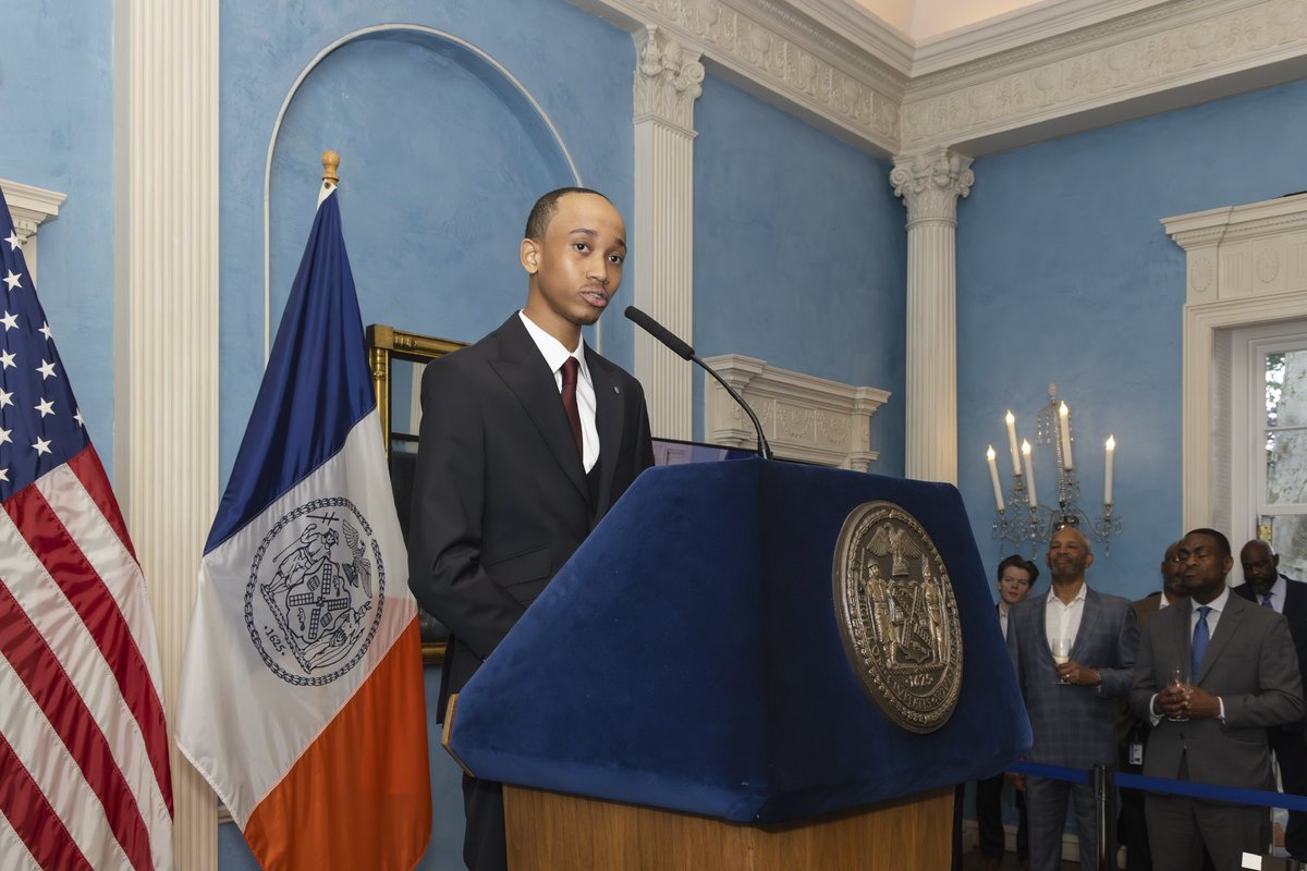 80 years ago, UNCF was incorporated in NY by visionary leaders. Yesterday, we reconvened in the city where it all began.   Thank you, Mayor Eric Adams, for hosting this inspiring event that honored the legacy & impact of UNCF & celebrated HBCU alumni who live & contribute to NYC.